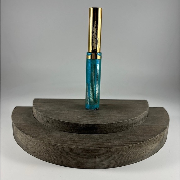 Lipsense Snow Cone NEW Cool Shimmer Turquoise Blue Duochrome Glitter Lipstick - Picture 3 of 7